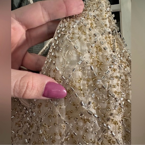 Mac Duggal Lattice Pattern Beaded Gown - Picture 8 of 9